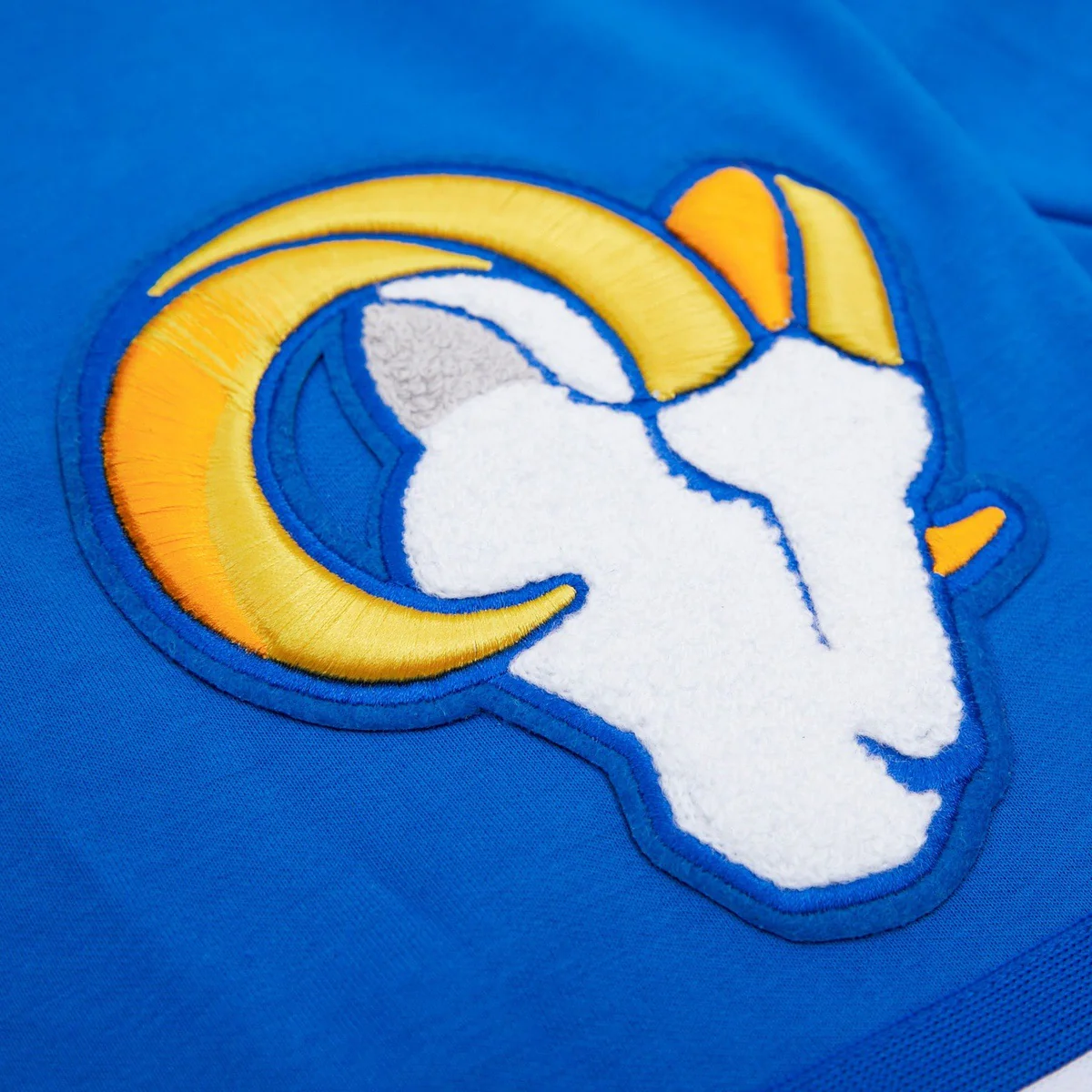 NFL LOS ANGELES RAMS CLASSIC CHENILLE MEN'S SHORT (ROYAL BLUE) - Image 5