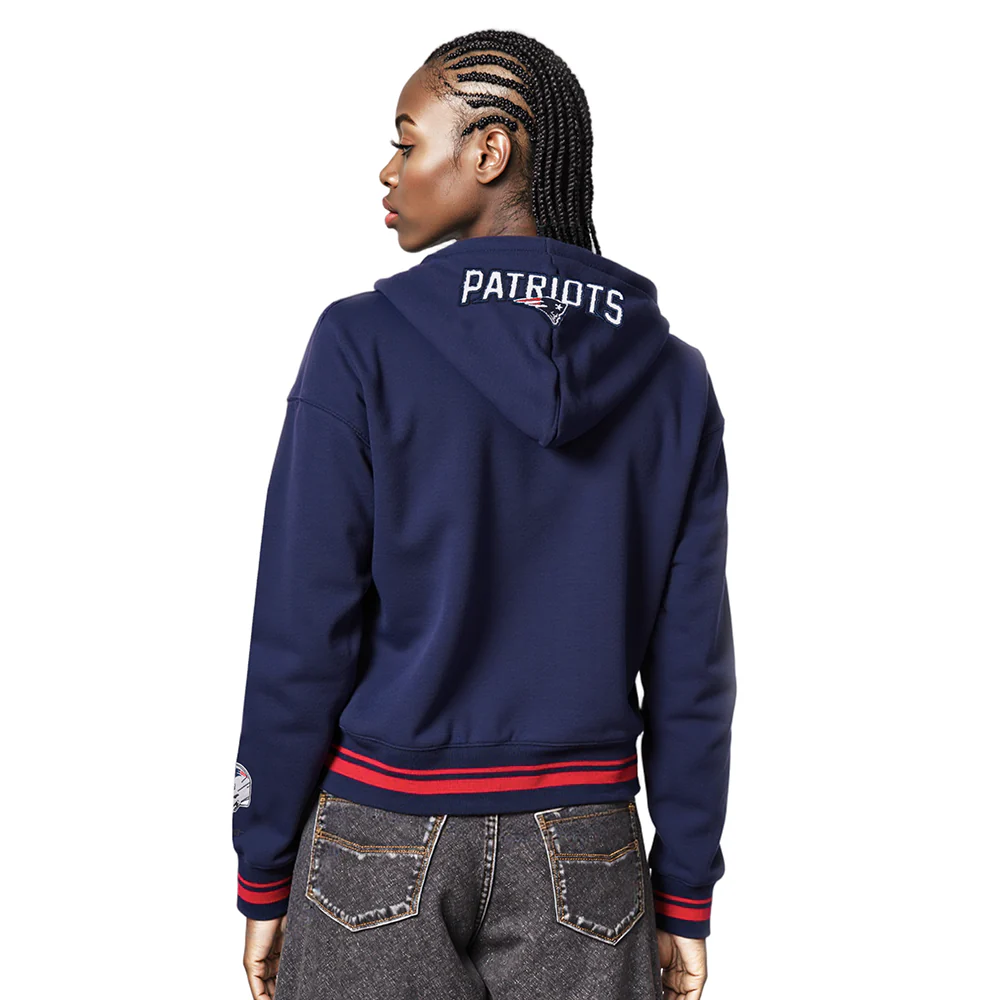 NFL NEW ENGLAND PATRIOTS MASHUP WOMEN'S RIB CROPPED PO HOODIE (MIDNIGHT NAVY/RED/MIDNIGHT NAVY) - Image 9
