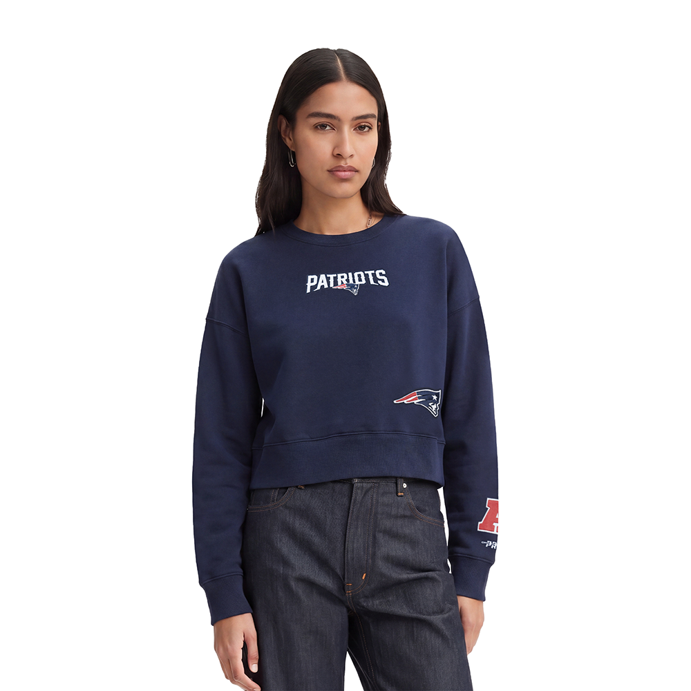 NFL NEW ENGLAND PATRIOTS WINGSPAN WOMEN'S FLC CREWNECK (MIDNIGHT NAVY) - Image 2