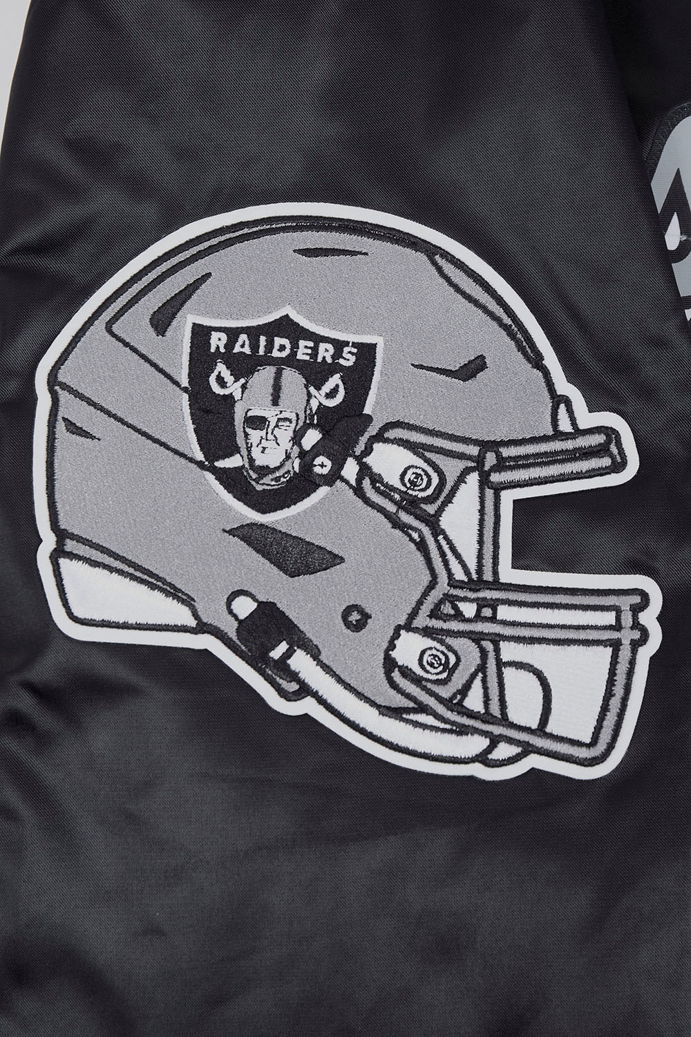 NFL LAS VEGAS RAIDERS SCRIPT TAIL MEN'S RIB SATIN JACKET (BLACK/GRAY) - Image 5