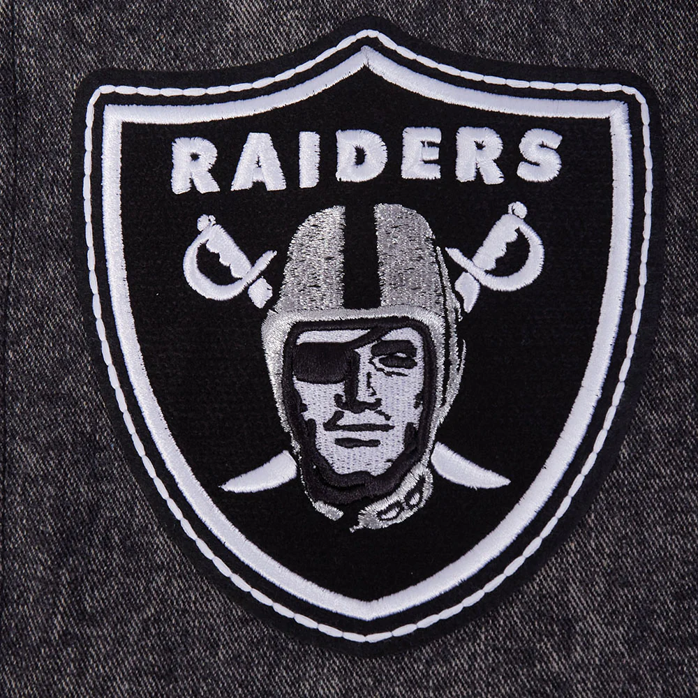 NFL LAS VEGAS RAIDERS REBEL ATHLETICS MEN'S DENIM VARSITY JACKET (WASHED BLACK/EGGSHELL) - Image 16