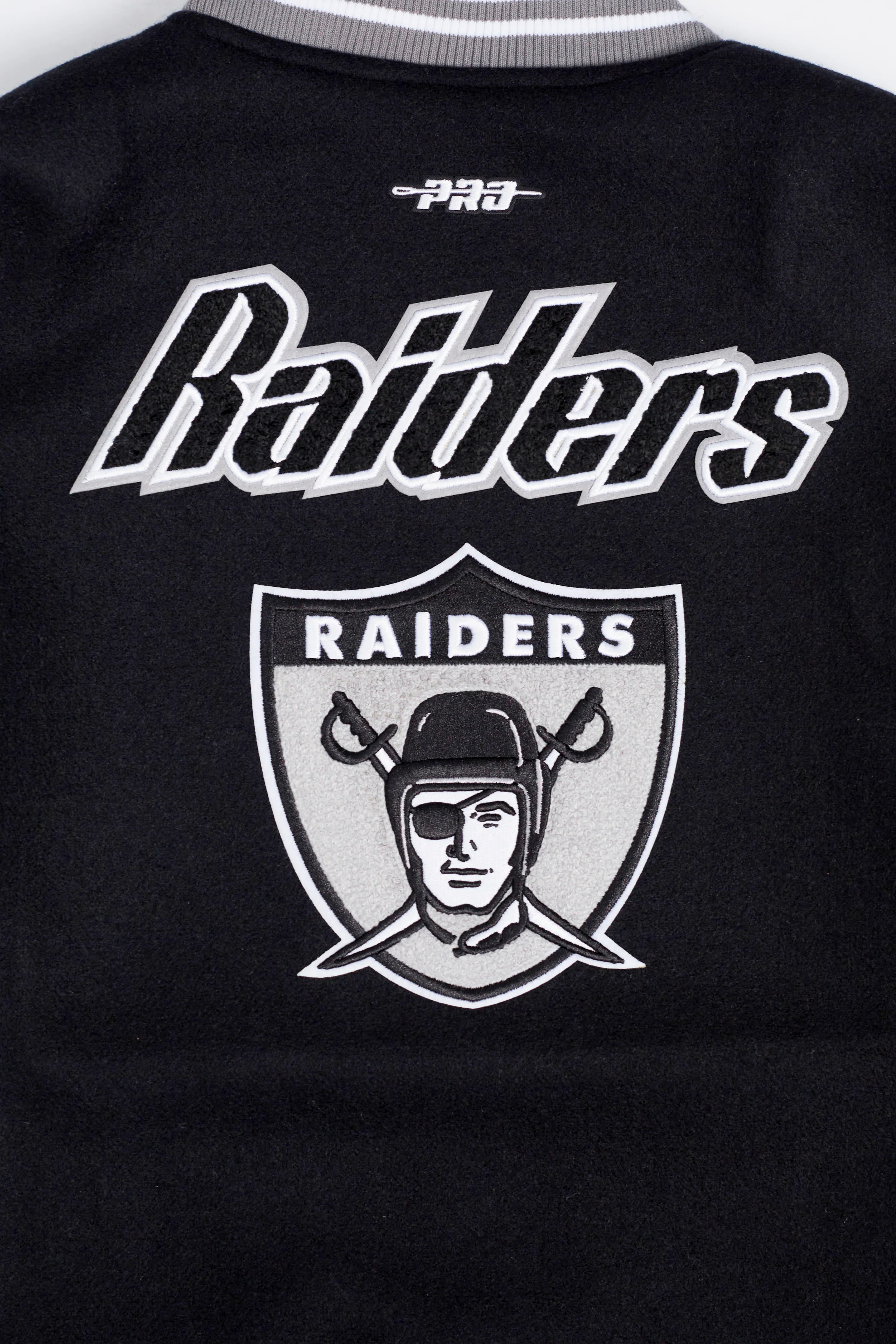 NFL LAS VEGAS RAIDERS RETRO CLASSIC BIG BOYS RIB WOOL VARSITY JACKET (BLACK/GRAY) - Image 7