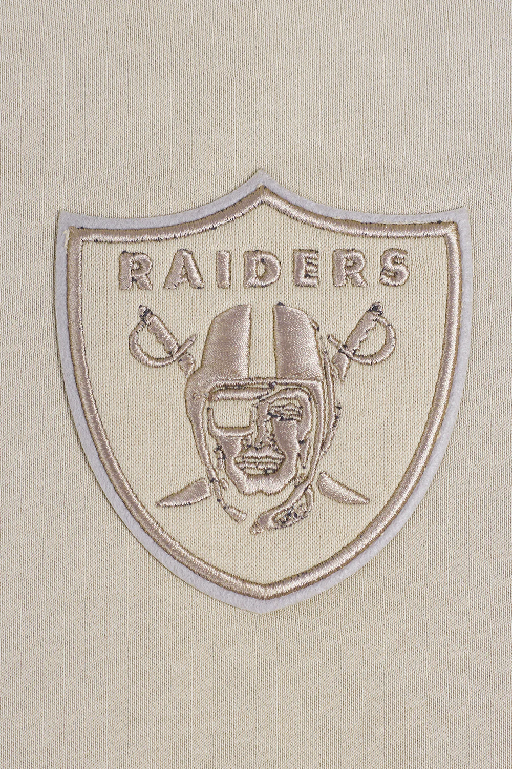 NFL LAS VEGAS RAIDERS NEUTRAL WOMEN'S CREWNECK (TAUPE) - Image 5