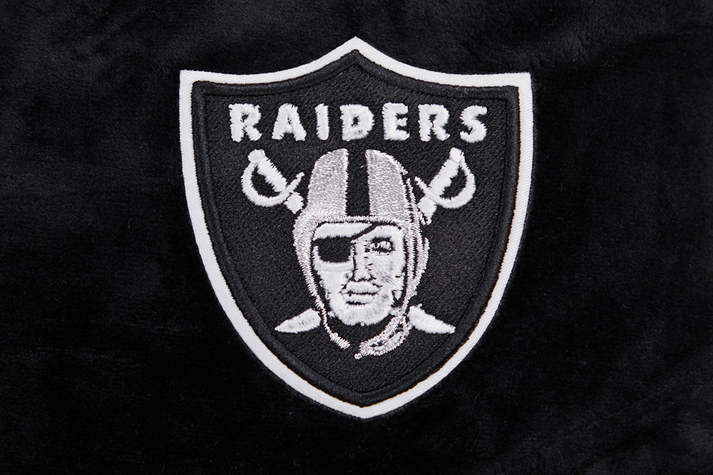 NFL LAS VEGAS RAIDERS CLASSIC WOMEN'S VELOUR SHORT (BLACK) - Image 6