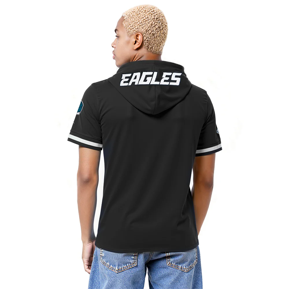 NFL PHILADELPHIA EAGLES JALEN HURTS #1 CLASSIC PNN MEN'S SS PO HOODI (BLACK) - Image 2