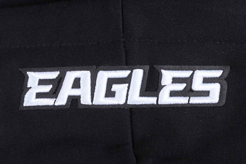 NFL PHILADELPHIA EAGLES SCRIPT TAIL WOMEN'S RIB FLEECE CROPPED PULLOVER HOODIE (BLACK) - Image 6