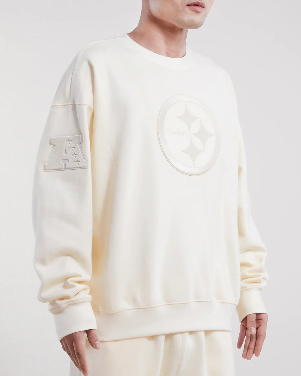 NFL PITTSBURGH STEELERS NEUTRAL DROP SHOULDER MEN'S CREWNECK (EGGSHELL)
