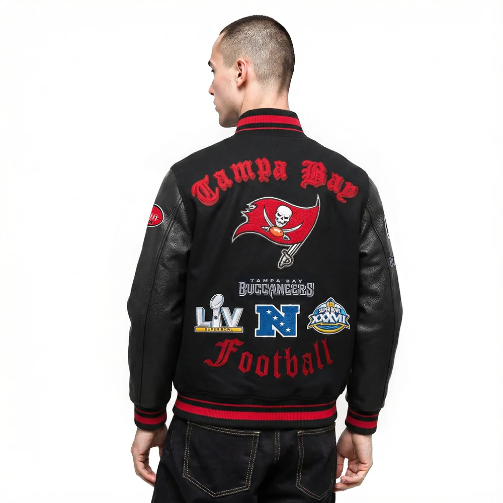 NFL TAMPA BAY BUCCANEERS OLD ENGLISH MEN'S RIB WOOL VARSITY JACKET (BLACK/RED/BLACK) - Image 2