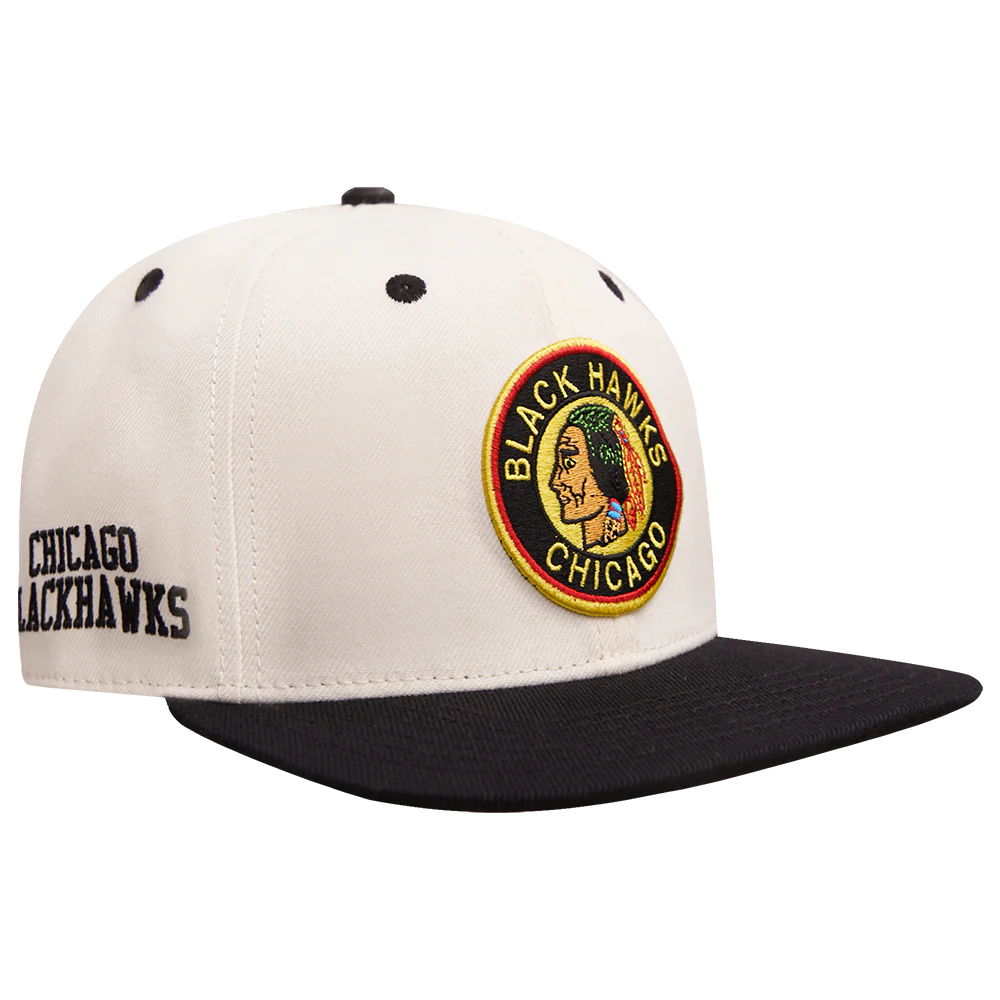 NHL CHICAGO BLACKHAWKS RETRO CLASSIC UNISEX PRIMARY LOGO WOOL SNAPBACK (EGGSHELL) - Image 2