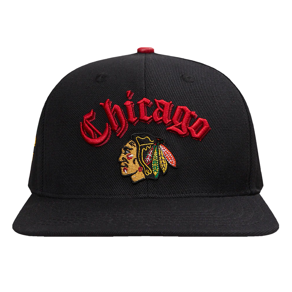 NHL CHICAGO BLACKHAWKS OLD ENGLISH UNISEX 6 PANEL SNAPBACK HAT (BLACK)