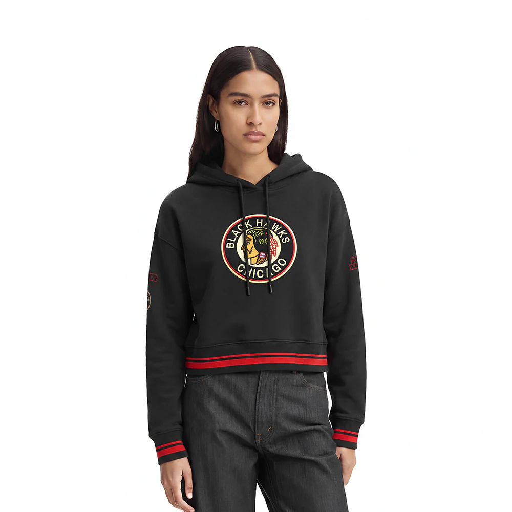 NHL CHICAGO BLACKHAWKS RETRO CLASSIC WOMEN'S RIB CROPPED PULLOVER HOODIE (BLACK/RED/BLACK)