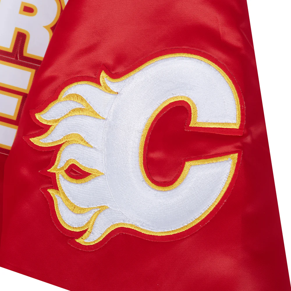 NHL CALGARY FLAMES CLASSIC MEN'S SATIN JACKET (RED) - Image 7