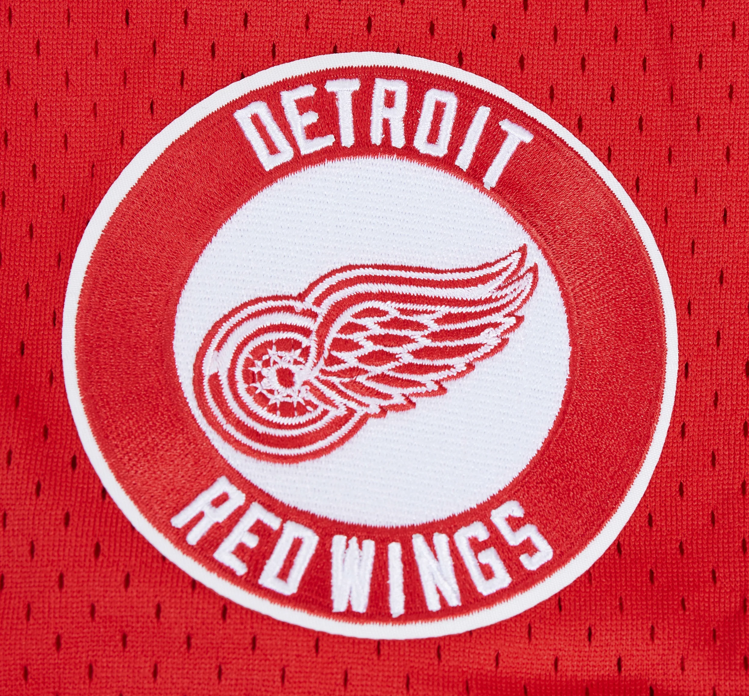 NHL DETROIT RED WINGS SCRIPT TAIL MEN'S MESH BUTTON DOWN SHIRT (RED) - Image 7