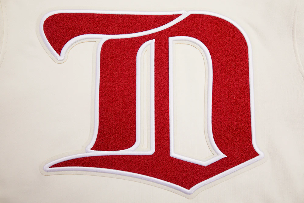 NHL DETROIT RED WINGS RETRO CLASSIC MEN'S PULLOVER HOODIE (EGGSHELL/ RED) - Image 6