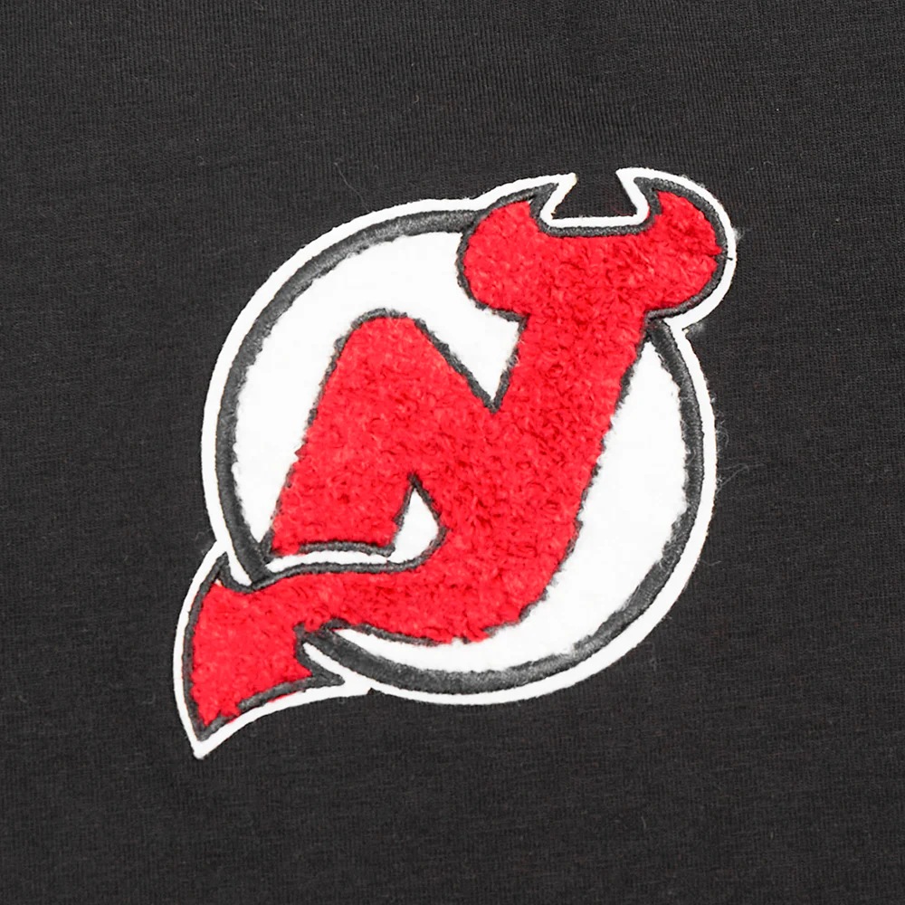 NHL NEW JERSEY DEVILS CLASSIC WOMEN'S BOXY TEE (BLACK) - Image 5