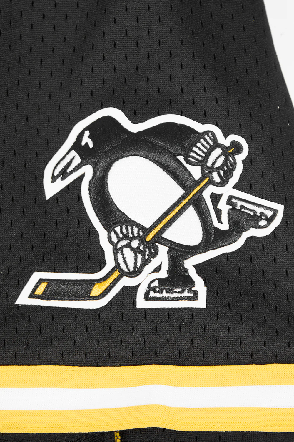 NHL PITTSBURGH PENGUINS CLASSIC MEN'S MESH BUTTON DOWN JERSEY (BLACK/YELLOW) - Image 7