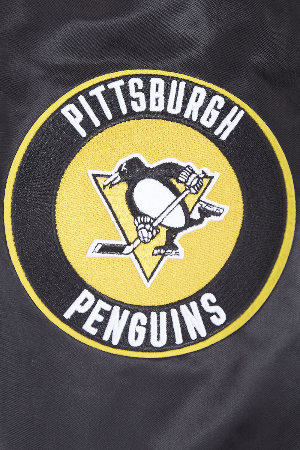 NHL PITTSBURGH PENGUINS CLASSIC MEN'S SATIN JACKET (BLACK) - Image 7