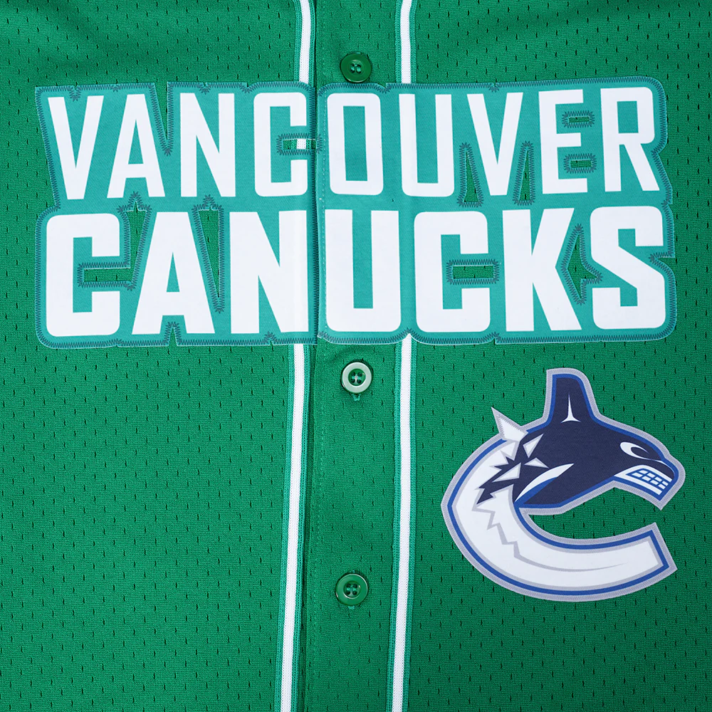 VANCOUVER CANUCKS CLASSIC MESH MEN'S BUTTON DOWN SHIRT (KELLY GREEN) - Image 6
