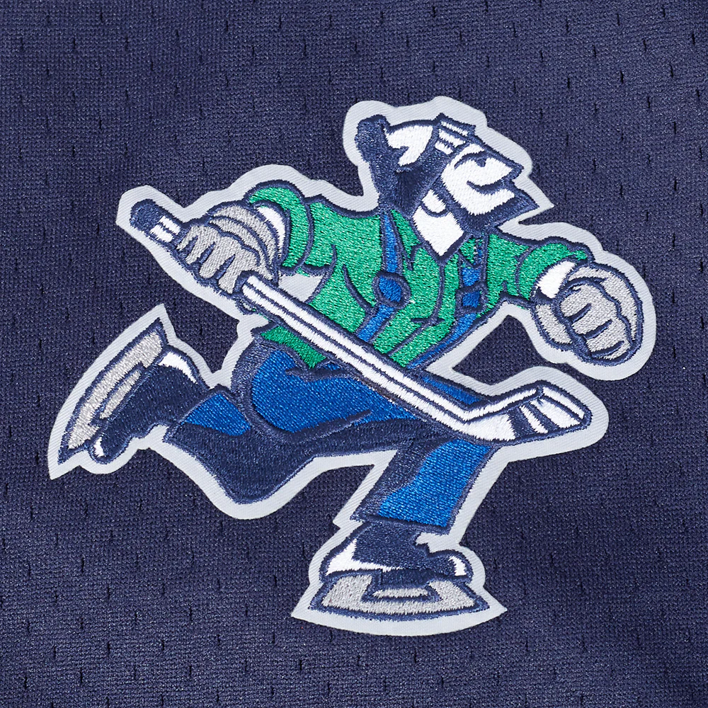 VANCOUVER CANUCKS CLASSIC MESH MEN'S BUTTON DOWN SHIRT (MIDNIGHT NAVY) - Image 9