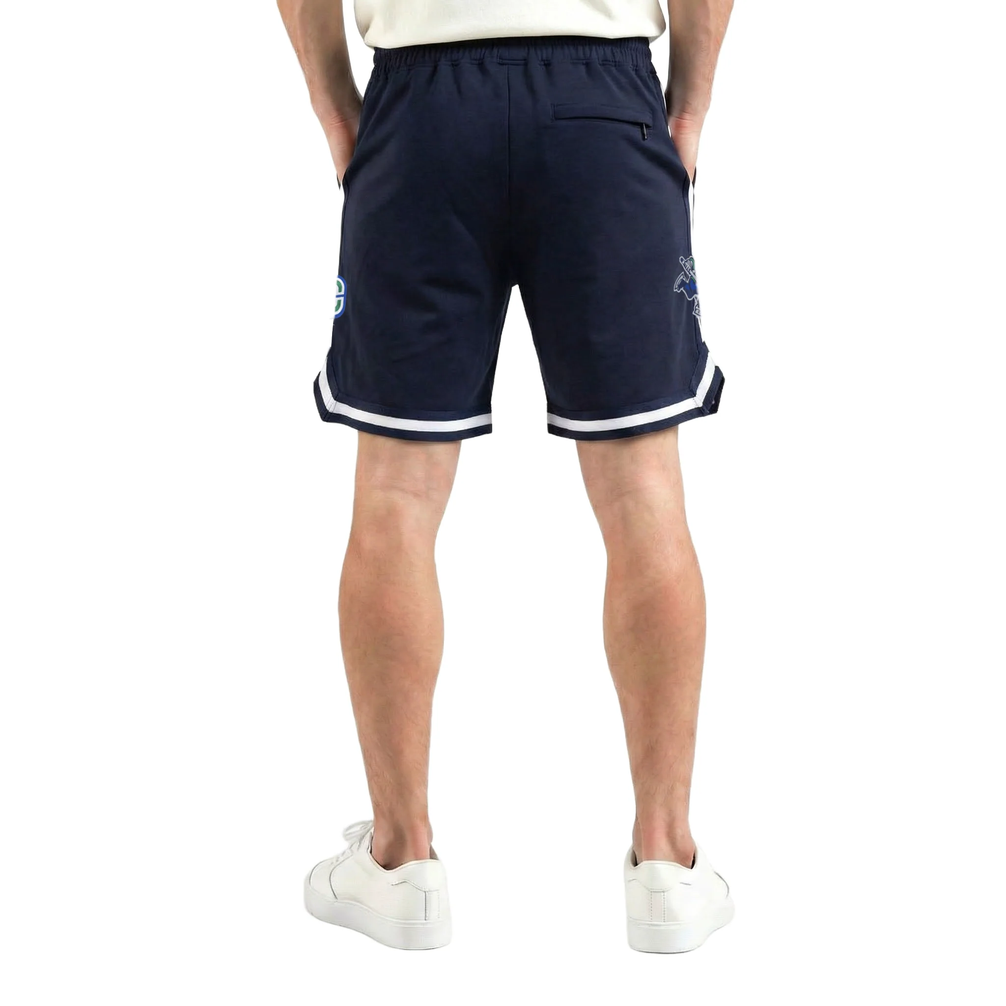 NHL VANCOUVER CANUCKS CLASSIC CHENILLE MEN'S DK SHORT (MIDNIGHT NAVY) - Image 2