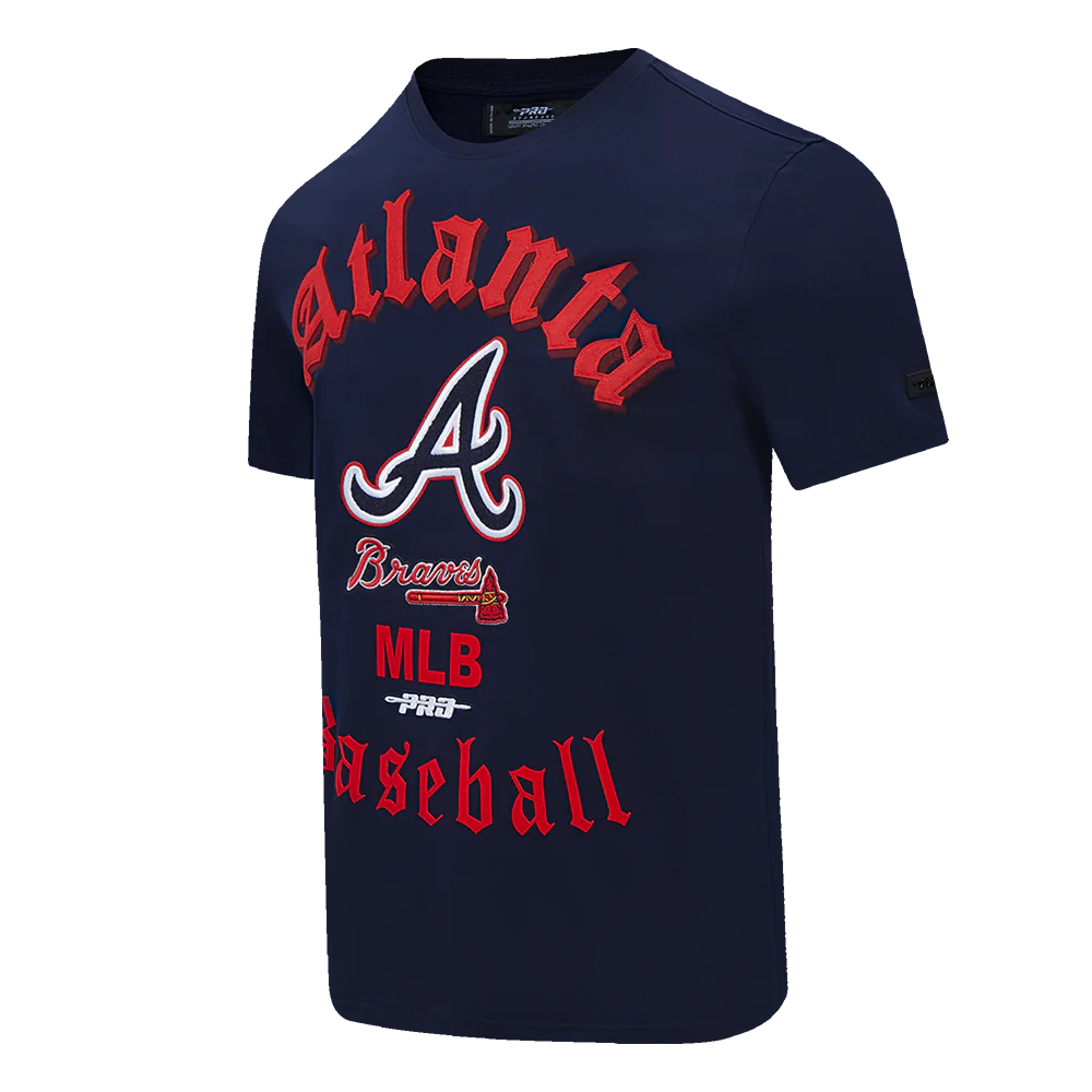 MLB ATLANTA BRAVES OLD ENGLISH MEN'S TOP (MIDNIGHT NAVY) - Image 2