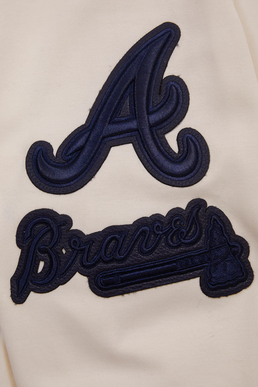 MLB ATLANTA BRAVES TRIPLE TONAL DK PO HOODIE (EGGSHELL) - Image 6