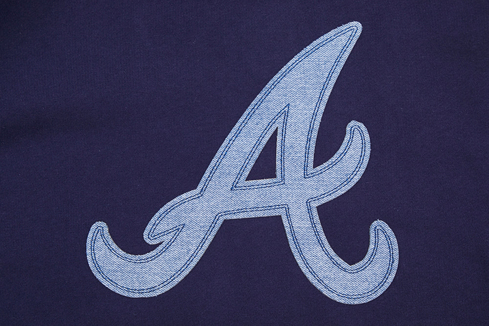 MLB ATLANTA BRAVES VARSITY BLUES MEN'S PULLOVER HOODIE (MIDNIGHT NAVY) - Image 5