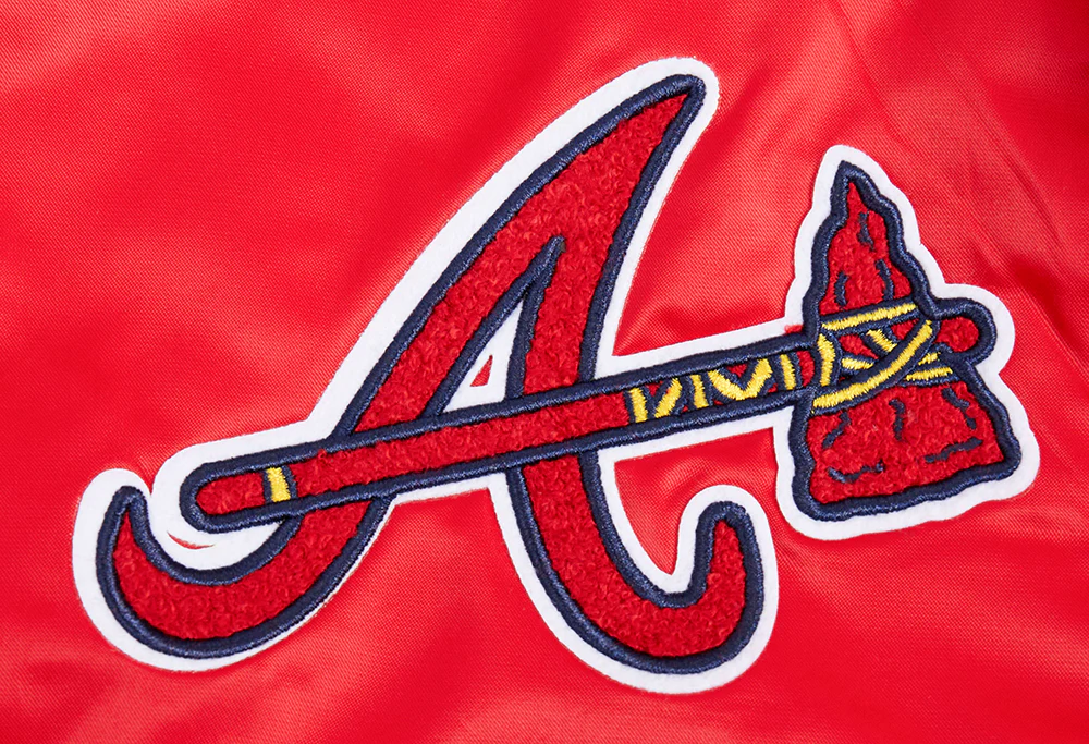 MLB ATLANTA BRAVES OLD ENGLISH MEN'S RIB SATIN JACKET (RED/MIDNIGHT NAVY/RED) - Image 7