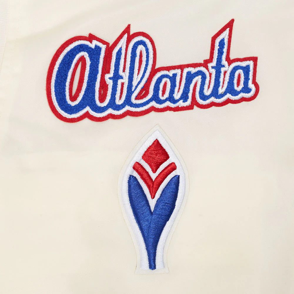 MLB ATLANTA BRAVES RETRO CLASSIC WOMEN'S RIB SATIN JACKET (EGGSHELL/ RED) - Image 9