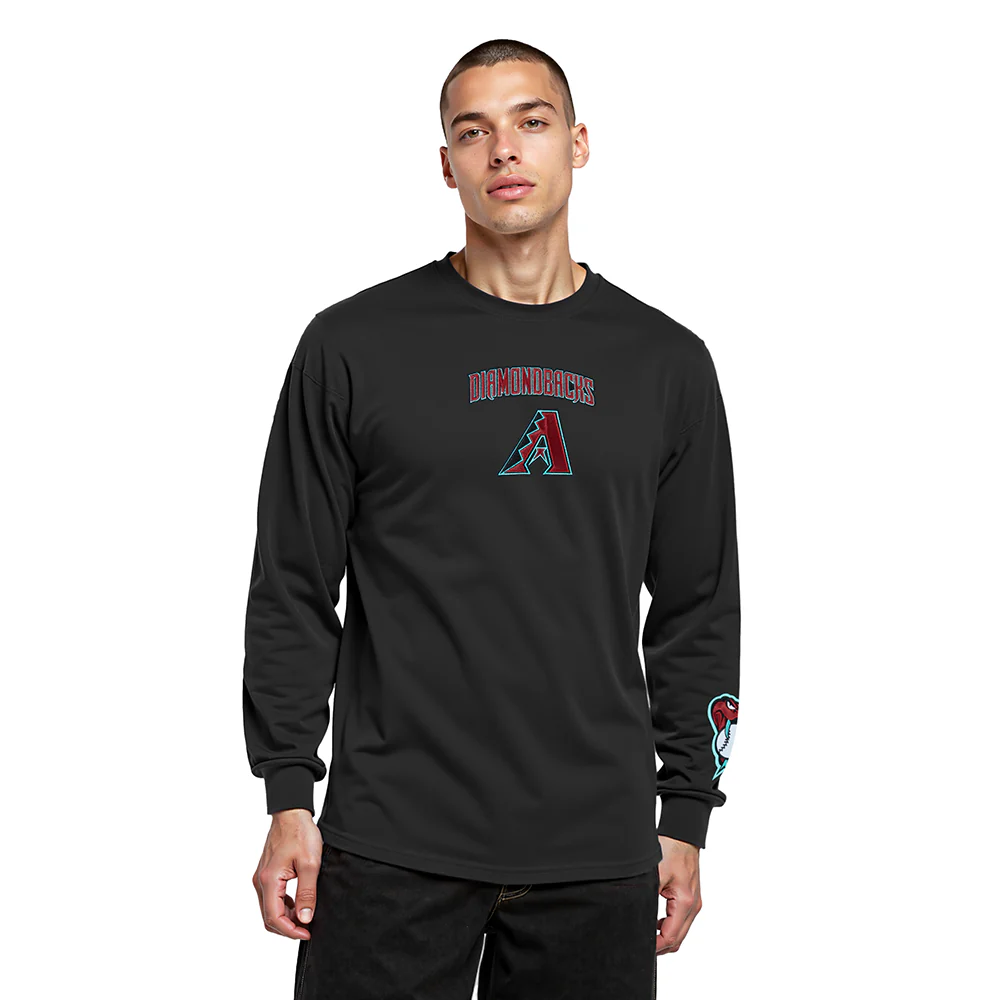 MLB ARIZONA DIAMONDBACKS WINGSPAN MEN'S DROP SHOULDER LS TEE (BLACK) - Image 2