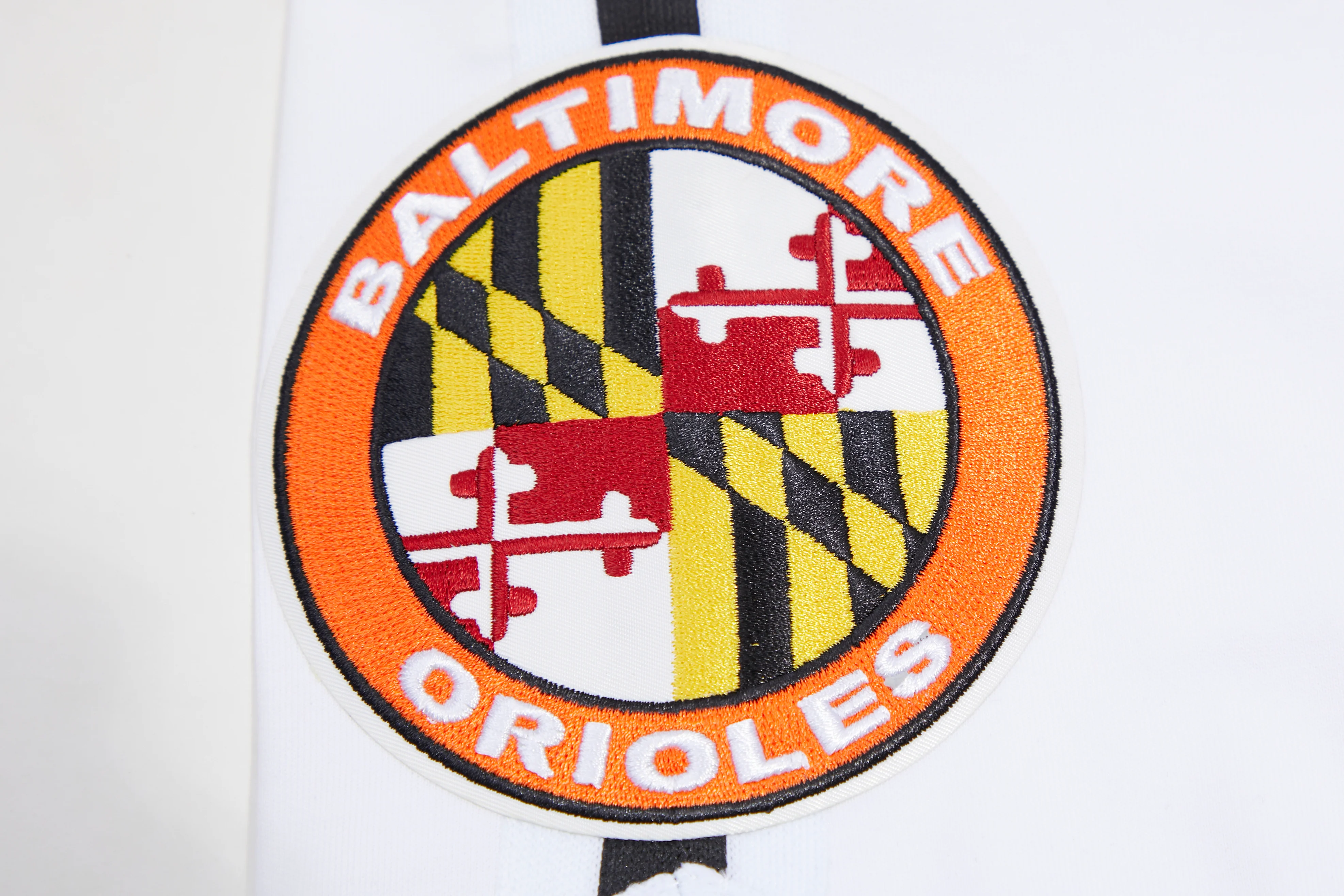 MLB BALTIMORE ORIOLES CLASSIC CHENILLE MEN'S SHORT (WHITE) - Image 7