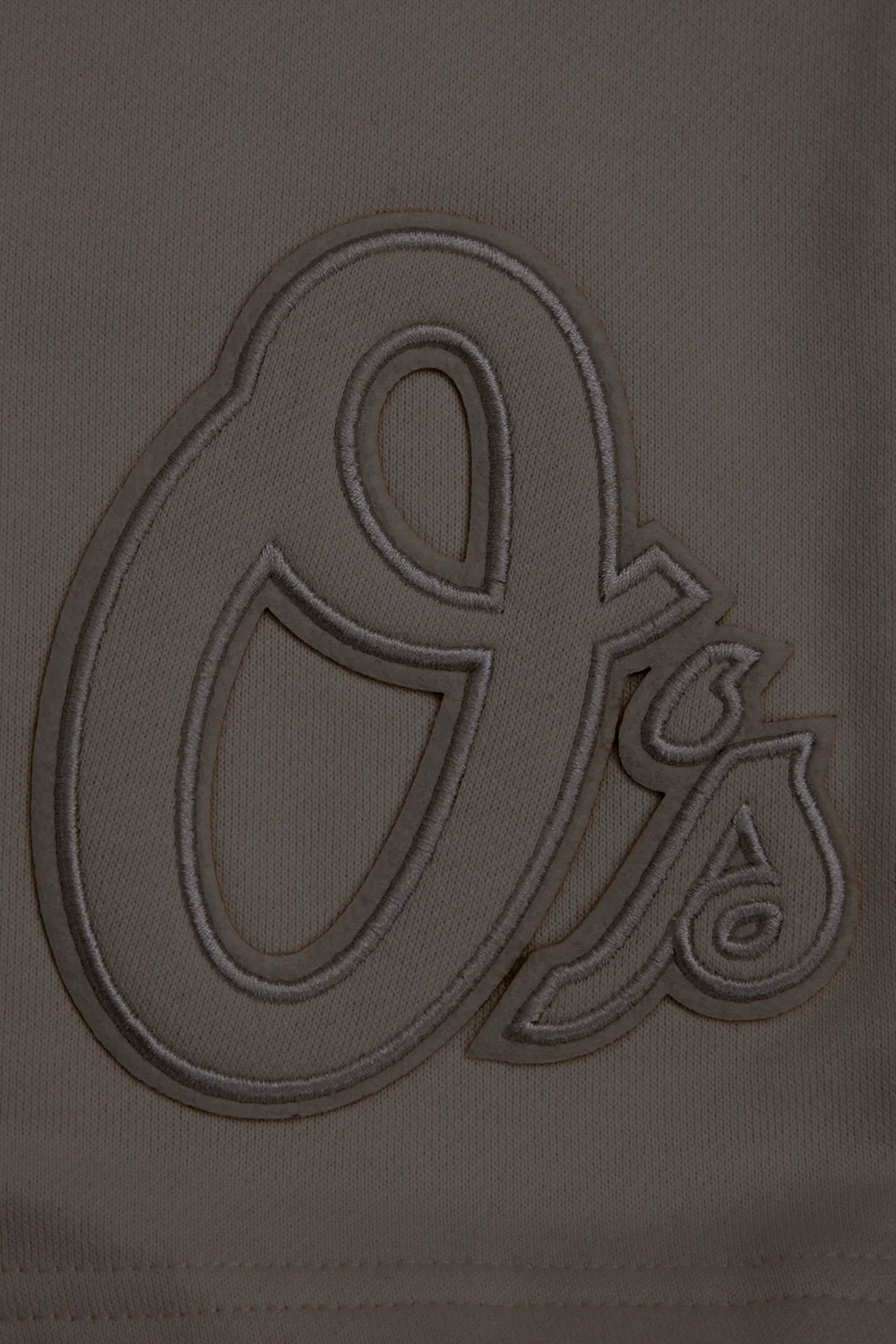 MLB BALTIMORE ORIOLES NEUTRAL MEN'S SHORT (DARK TAUPE) - Image 6