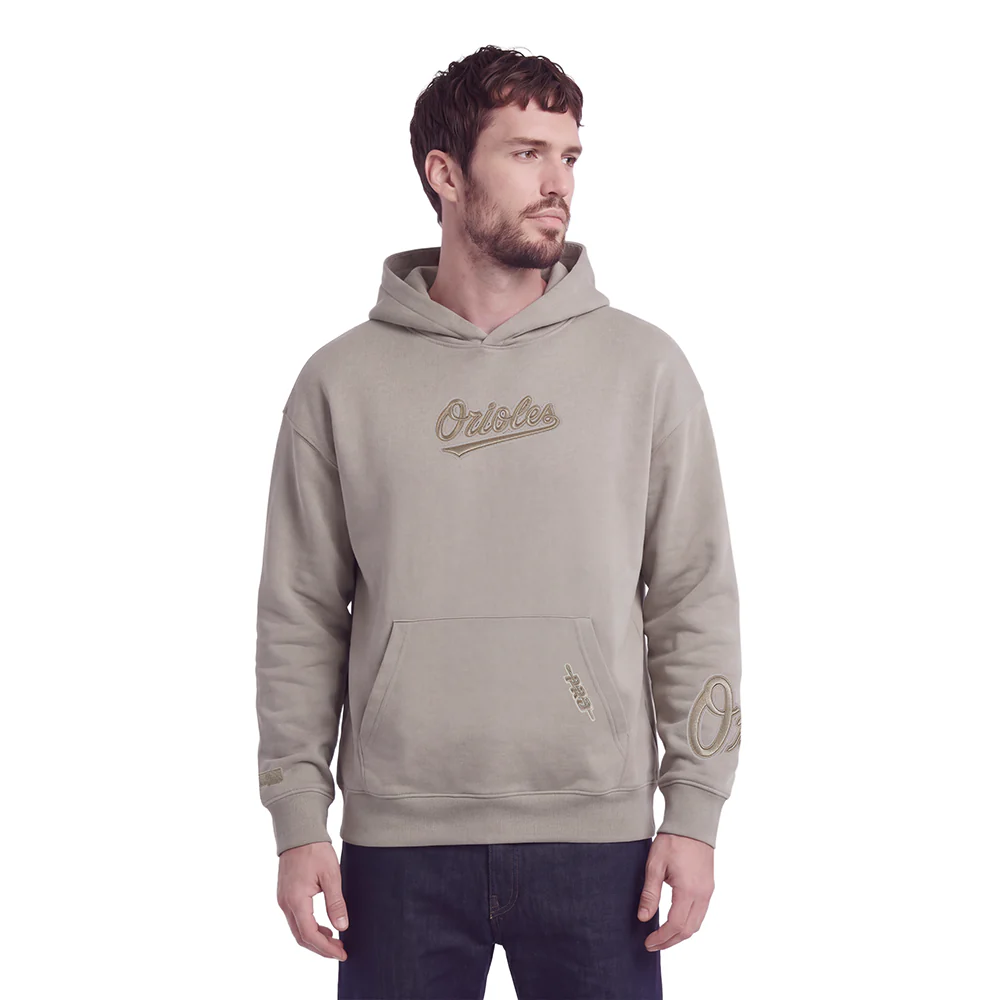 MLB BALTIMORE ORIOLES WINGSPAN MEN'S DROP SHOULDER FLEECE PULLOVER HOODIE (TAUPE) - Image 2