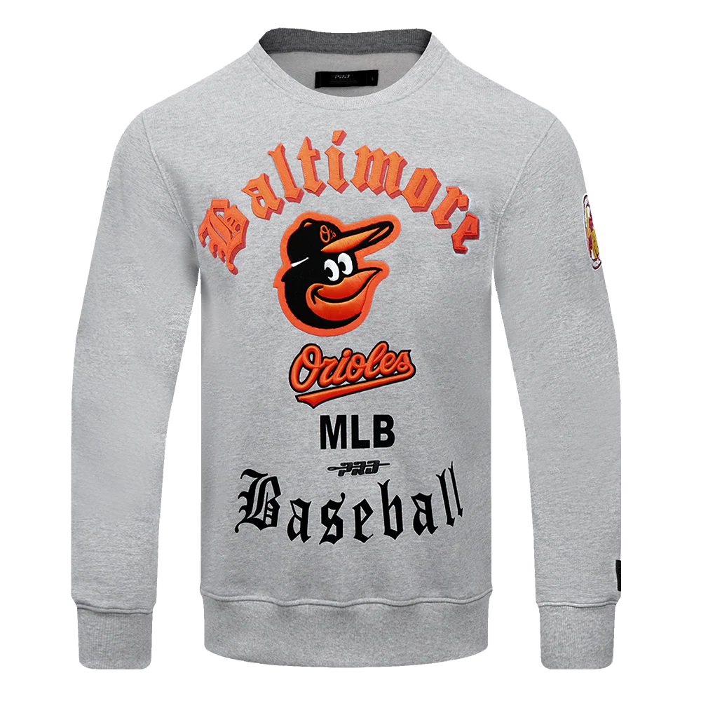 MLB BALTIMORE ORIOLES OLD ENGLISH MEN'S CREWNECK (HEATHER GREY)