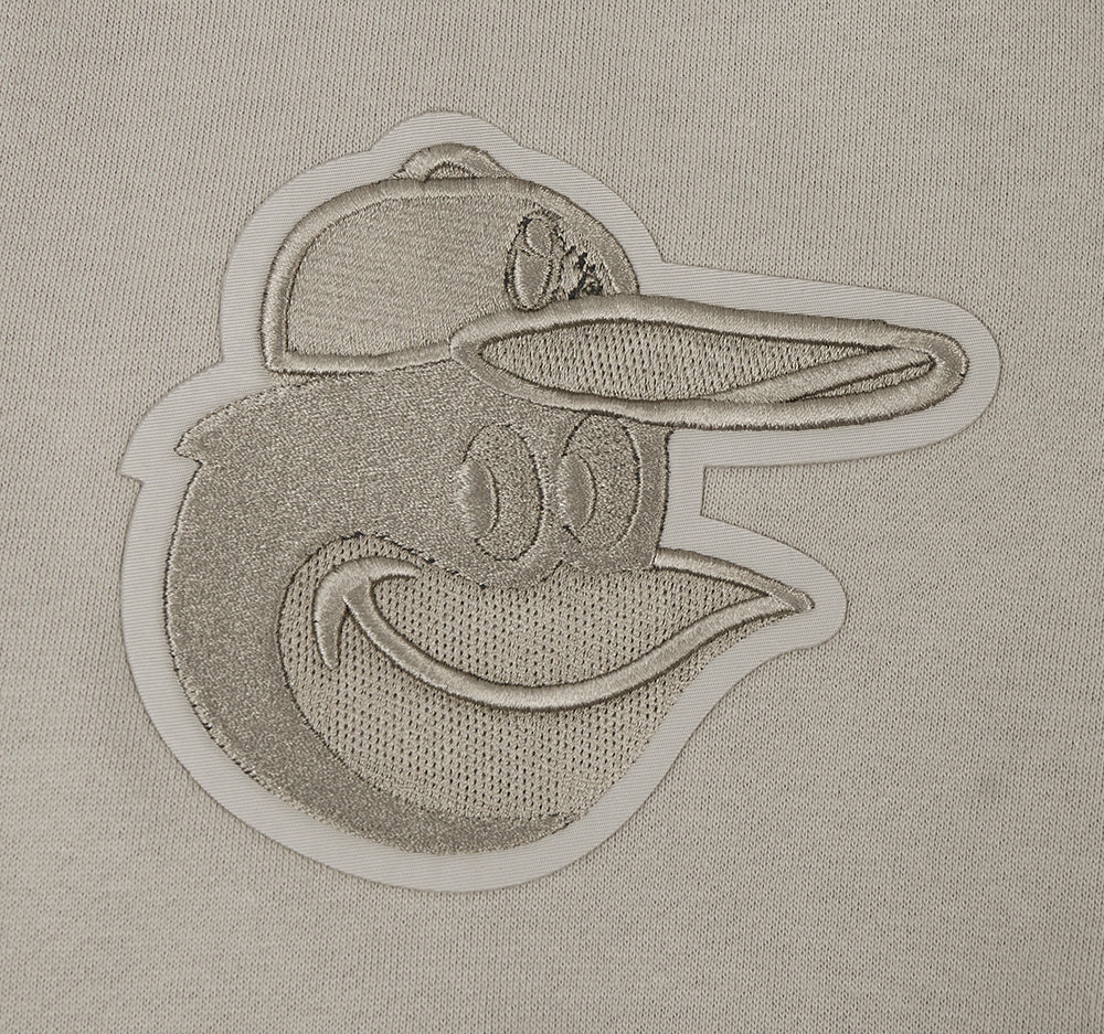 MLB BALTIMORE ORIOLES NEUTRAL MEN'S DROP SHOULDER PULLOVER HOODIE (TAUPE) - Image 7