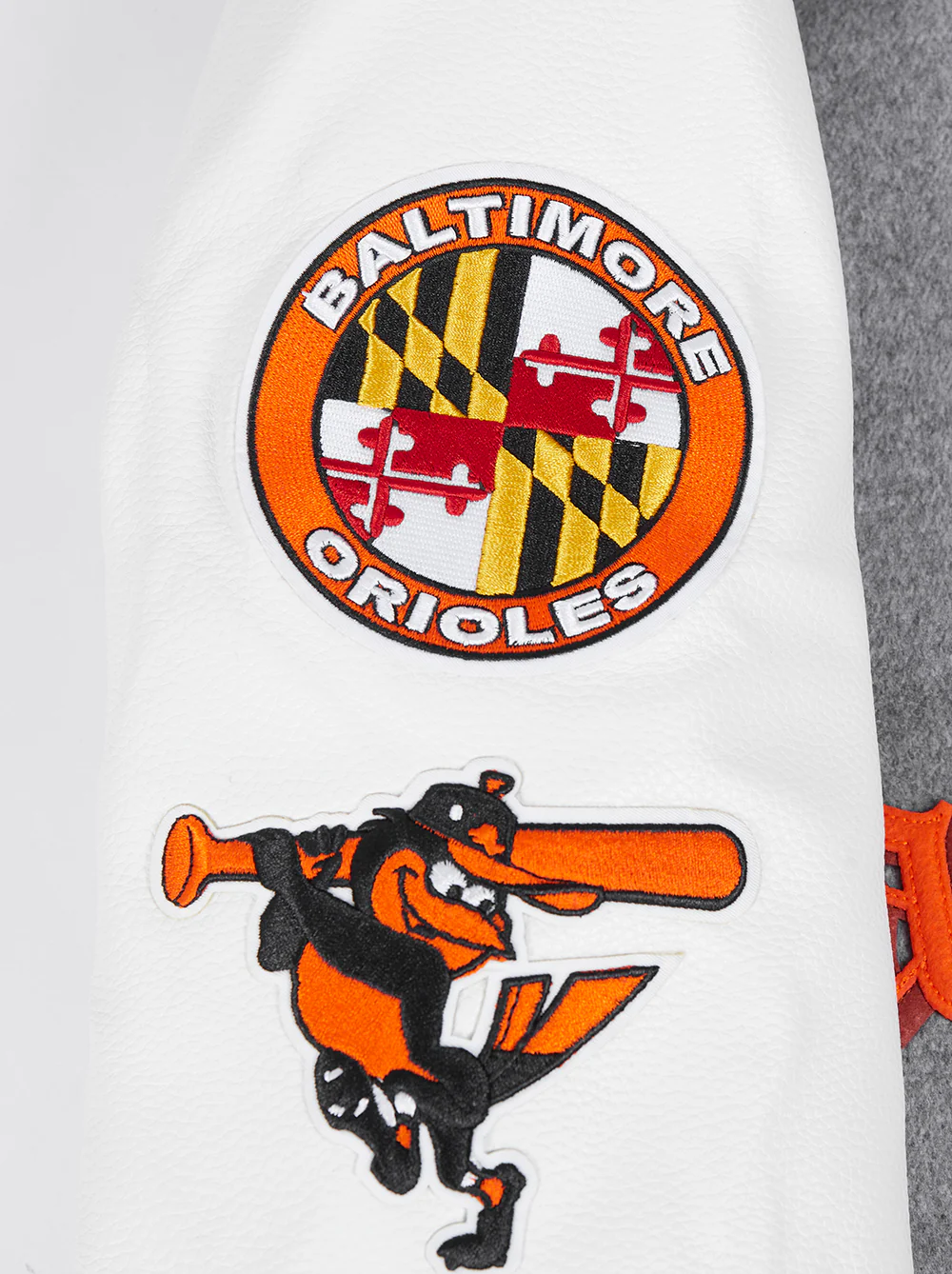 MLB BALTIMORE ORIOLES CLASSIC OLD ENGLISH MEN'S RIB WOOL VARSITY JACKE (HEATHER GREY/WHITE/BLACK) - Image 7