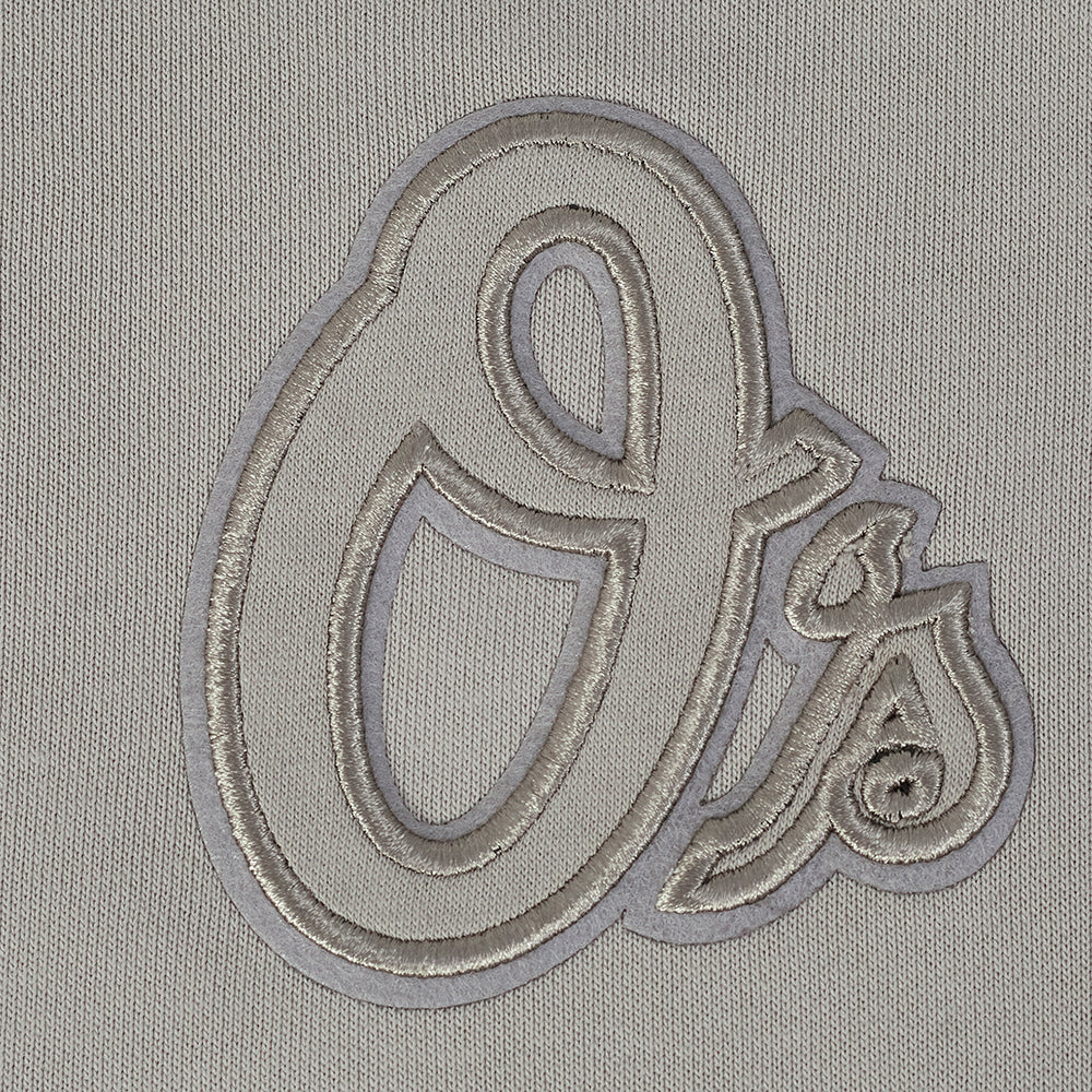 MLB BALTIMORE ORIOLES NEUTRAL WOMEN'S CROPPED PULLOVER HOODIE (TAUPE) - Image 5