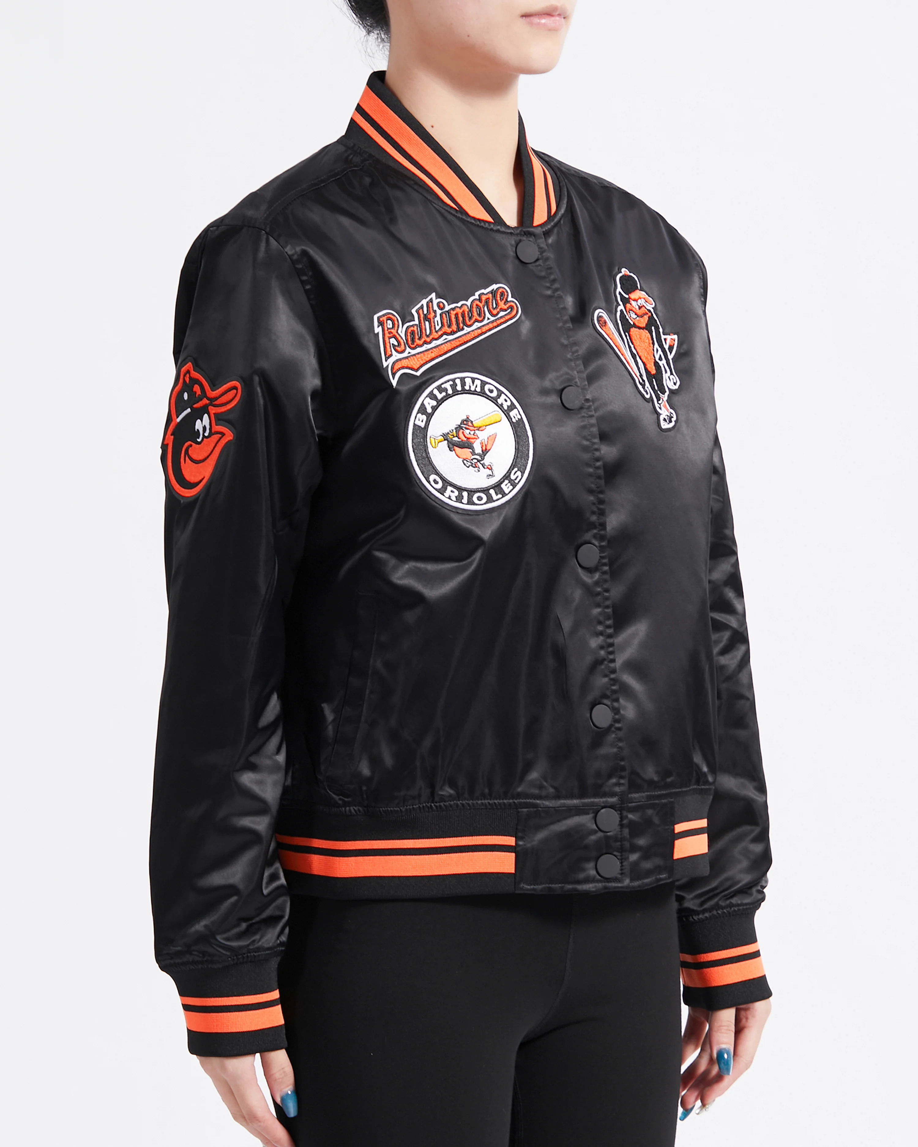 MLB BALTIMORE ORIOLES RETRO CLASSIC WOMEN'S RIB SATIN JACKET (BLACK/ORANGE) - Image 4