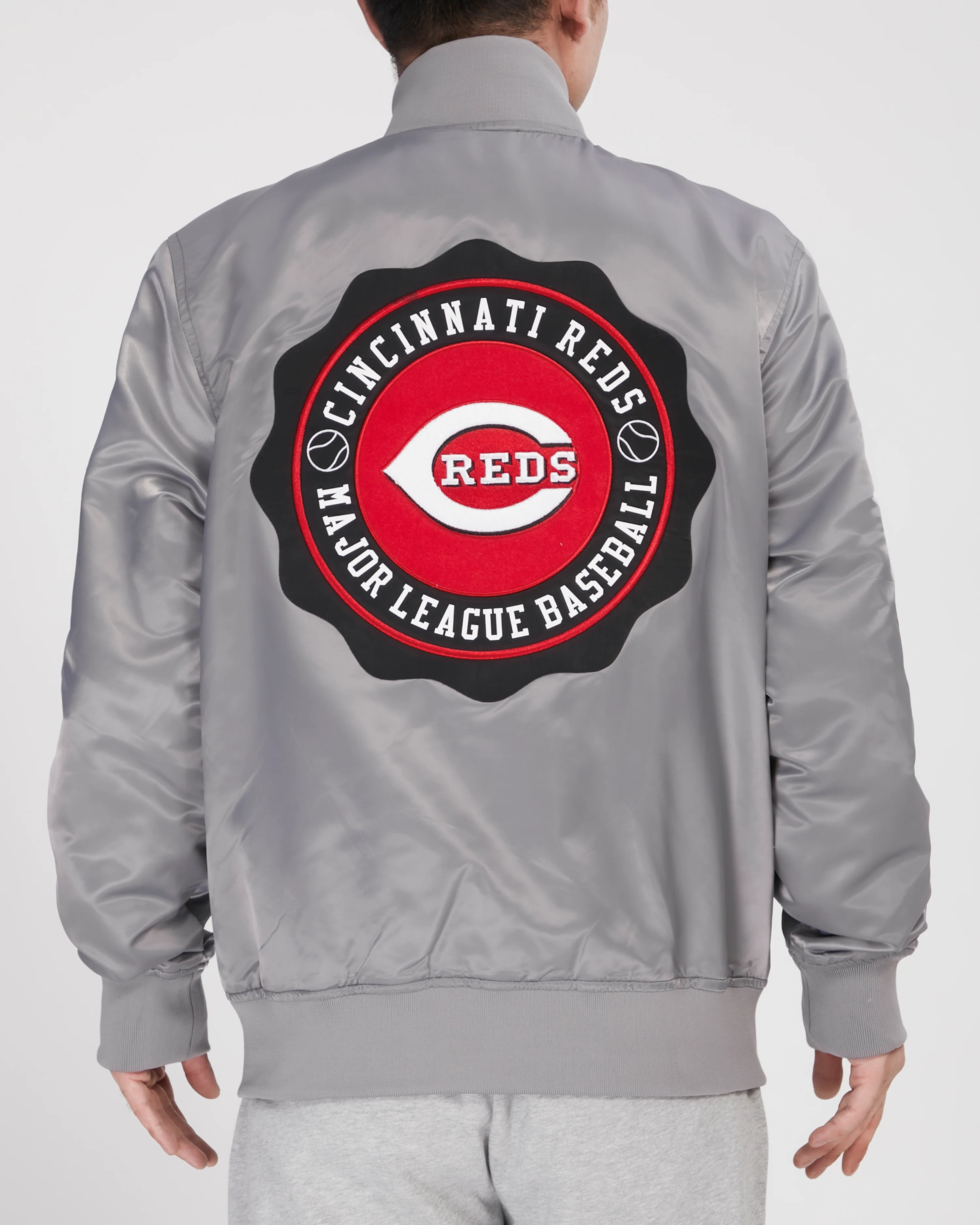 MLB CINCINNATI REDS CREST EMBLEM SATIN JACKET (GRAY) - Image 4