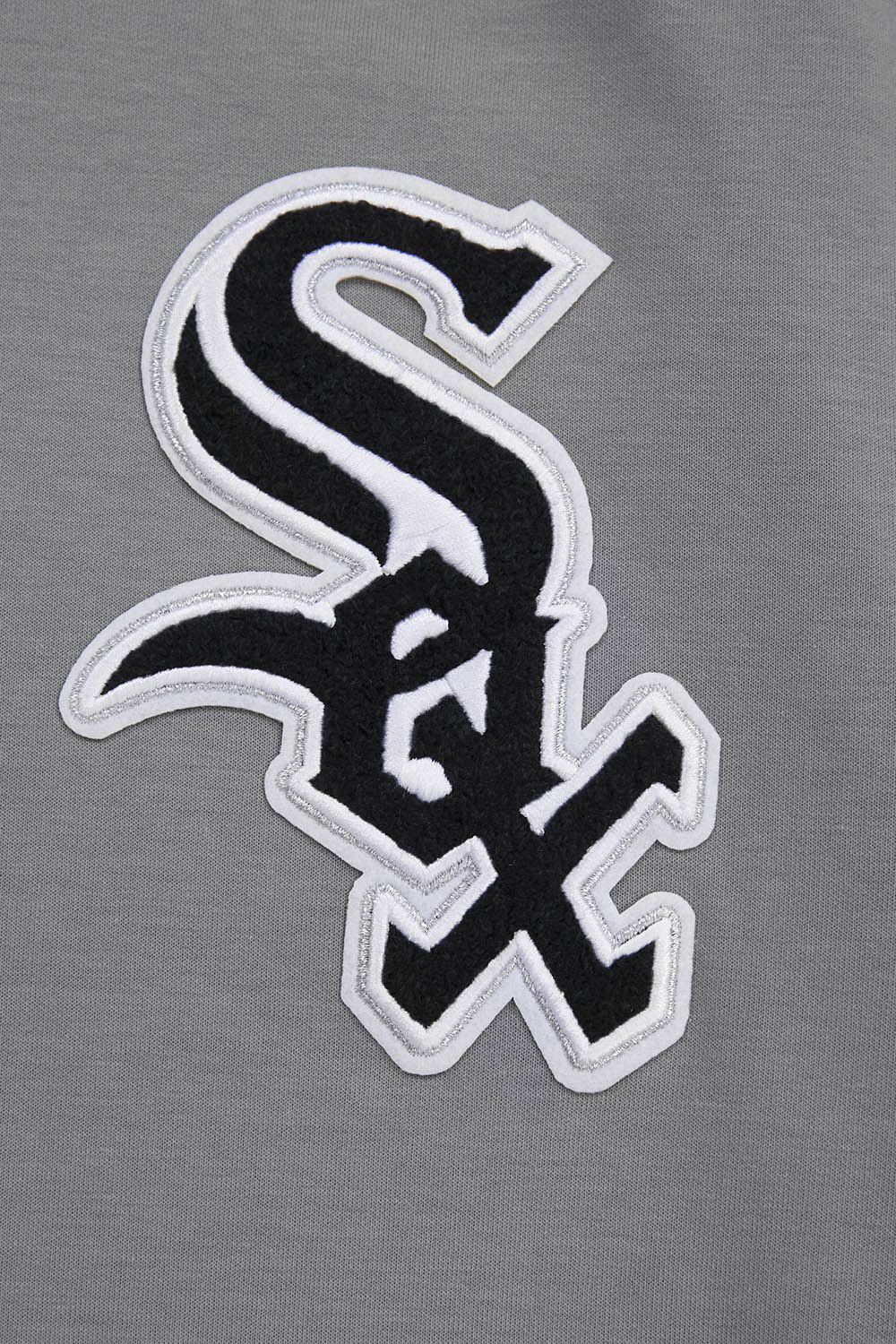 MLB CHICAGO WHITE SOX CLASSIC CHENILLE MEN'S PULLOVER HOODIE (GRAY) - Image 6