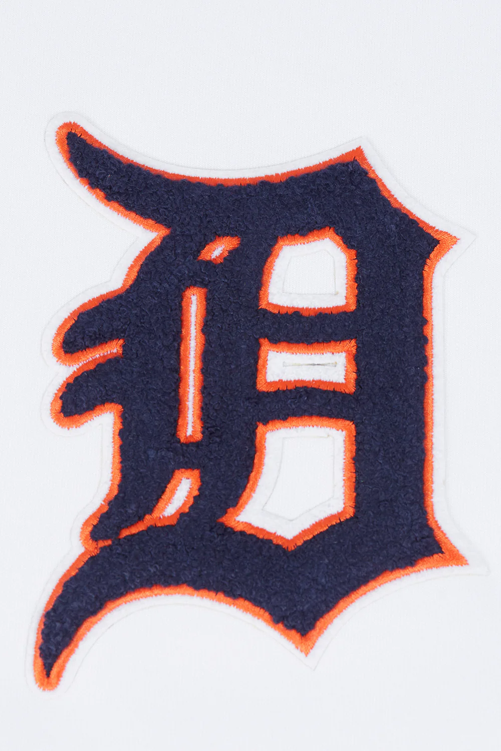 MLB DETROIT TIGERS CLASSIC CHENILLE MEN'S PULLOVER HOODIE (WHITE) - Image 5