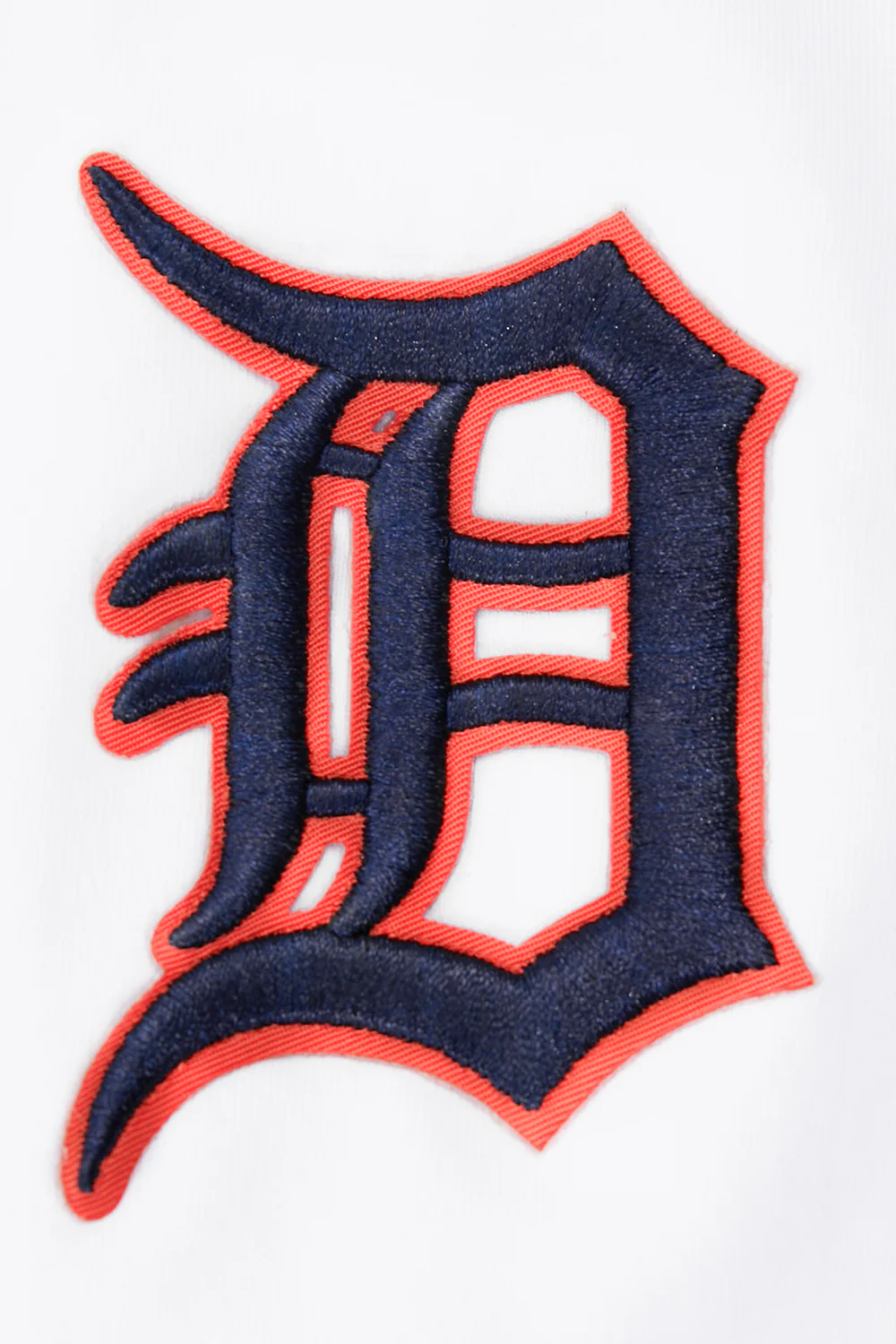 MLB DETROIT TIGERS SCRIPT TAIL WOMEN'S SINGLE JERSEY BOXY TOP (WHITE) - Image 6