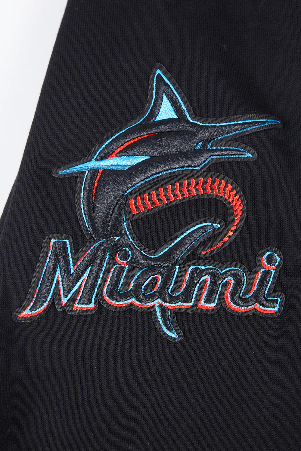 MLB MIAMI MARLINS MASHUP LOGO MEN'S PULLOVER HOODIE (BLACK) - Image 6