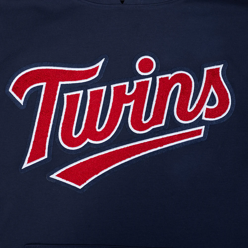 MLB MINNESOTA TWINS CLASSIC CHENILLE MEN'S DOUBLE KNIT SHORT SLEEVE PULLOVER HOODIE (MIDNIGHT NAVY/RED) - Image 7