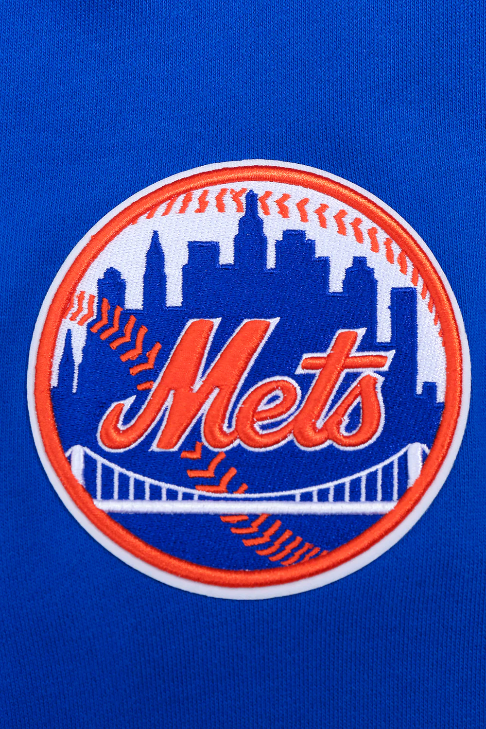 MLB NEW YORK METS OLD ENGLISH MEN'S PULLOVER HOODIE (ROYAL BLUE) - Image 7