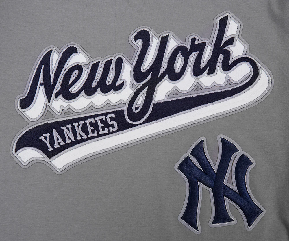 MLB NEW YORK YANKEES SCRIPT TAIL MEN'S TOPS (GRAY) - Image 6