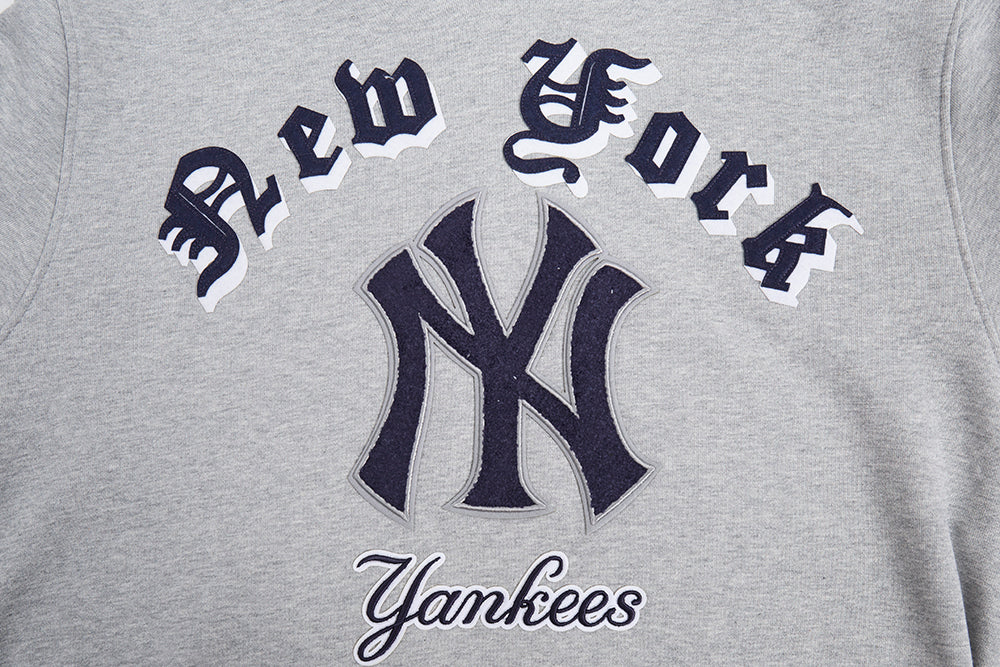 MLB NEW YORK YANKEES OLD ENGLISH MEN'S PULLOVER HOODIE (HEATHER GREY) - Image 5