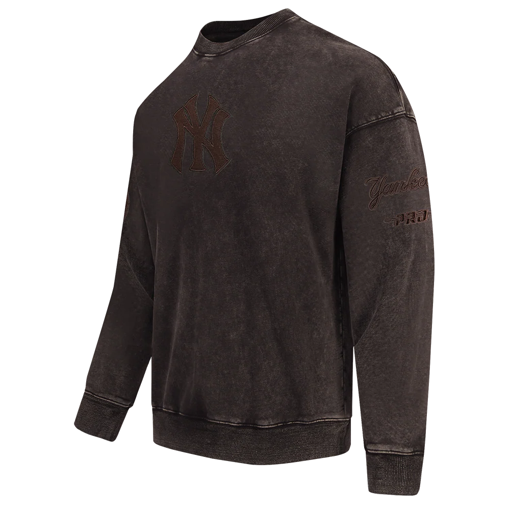 MLB NEW YORK YANKEES WASHED CLASSIC MEN'S ENZYME WASH DROP SHOULDER CREWNECK (WASHED BROWN) - Image 2