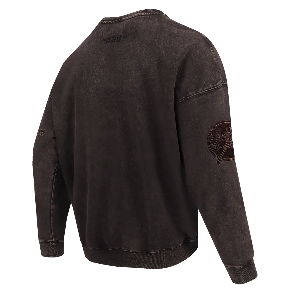 MLB NEW YORK YANKEES WASHED CLASSIC MEN'S ENZYME WASH DROP SHOULDER CREWNECK (WASHED BROWN) - Image 4