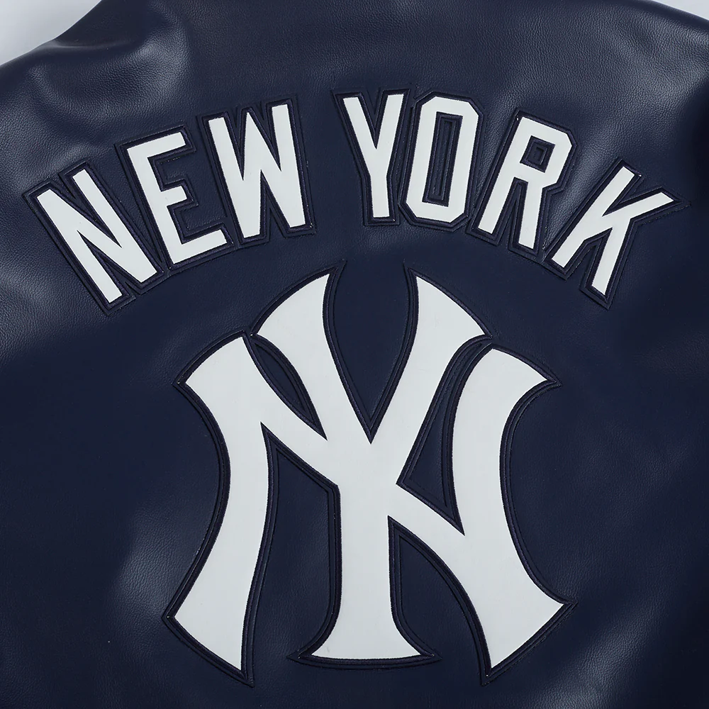 MLB NEW YORK YANKEES CITY SIGNATURE MEN'S LEATHER VARSITY JACKET (MIDNIGHT NAVY/WHITE) - Image 9